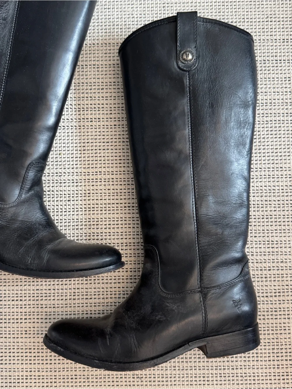 Frye Women's Black Button Tall Pull-on Riding Leather Ext. Calf Boots Sz 7B